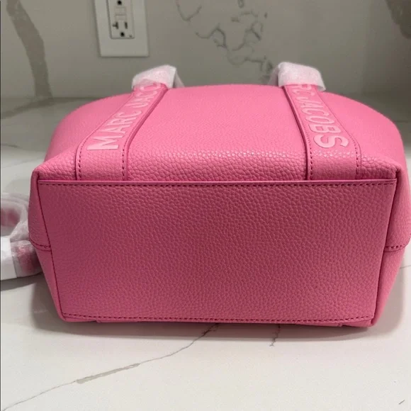 Marc Jacobs Vibrant Pink Tote - Picture 5 of 7